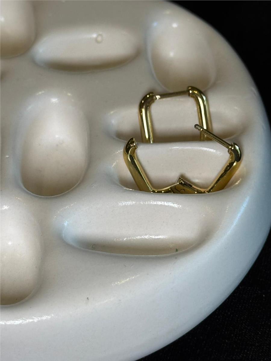 Sierra04 İnce Kare Kesim Halka Küpe